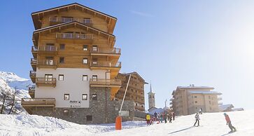 Apartment in Tignes With Spa and Pool
