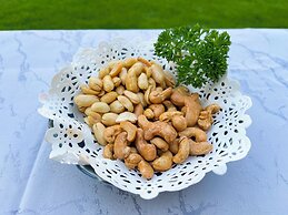 Sanya Yalong Bay No.99 Resort Hotel