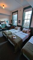 Courthouse Hotel