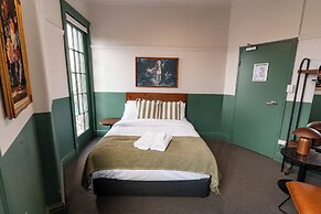 Courthouse Hotel