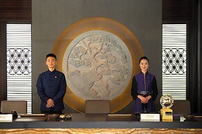 Yiqi Ahn Luh Huangshan