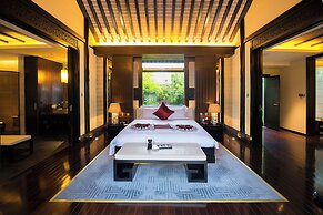 Yiqi Ahn Luh Huangshan