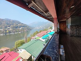 Hotel Lake View Mall Road Near Lake