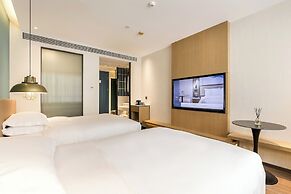 Jinglai Hotel (Shanghai Bund East Nanjing Road Pedestrian Street)