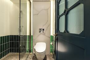 Jinglai Hotel (Shanghai Bund East Nanjing Road Pedestrian Street)