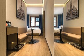 Jinglai Hotel (Shanghai Bund East Nanjing Road Pedestrian Street)