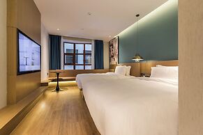 Jinglai Hotel (Shanghai Bund East Nanjing Road Pedestrian Street)