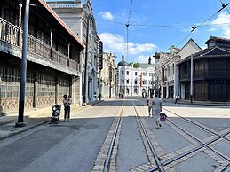 Jinglai Hotel (Shanghai Bund East Nanjing Road Pedestrian Street)