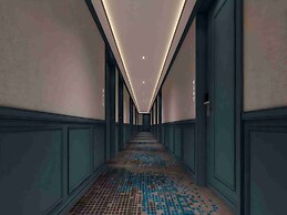 Jinglai Hotel (Shanghai Bund East Nanjing Road Pedestrian Street)