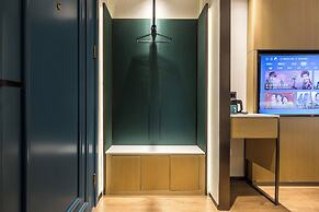 Jinglai Hotel (Shanghai Bund East Nanjing Road Pedestrian Street)