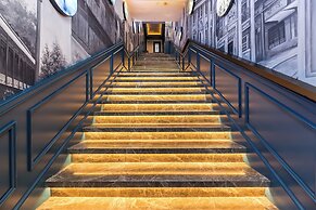 Jinglai Hotel (Shanghai Bund East Nanjing Road Pedestrian Street)