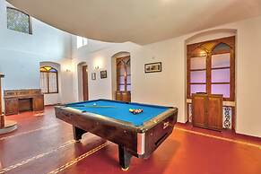 Peacock House Saligao