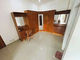 Caldera Hotel & Restaurant