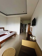 Caldera Hotel & Restaurant