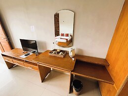 Caldera Hotel & Restaurant