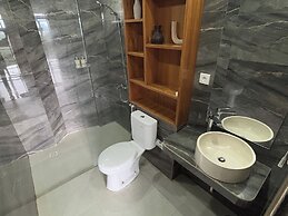 Caldera Hotel & Restaurant