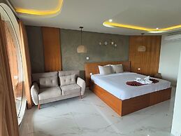 Caldera Hotel & Restaurant