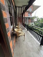 Caldera Hotel & Restaurant