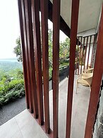 Caldera Hotel & Restaurant