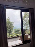 Caldera Hotel & Restaurant