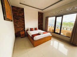 Caldera Hotel & Restaurant