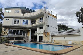 Elicon Suites