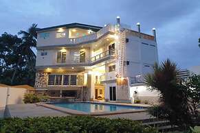 Elicon Suites