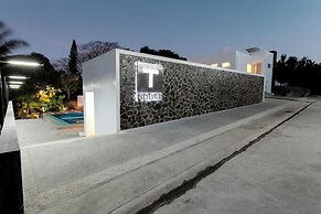 T House Tagaytay