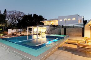 T House Tagaytay
