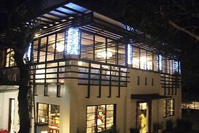 T House Tagaytay