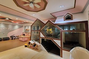 The Mark Resort