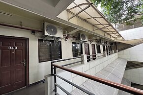Franca Arcade near Quezon City Circle