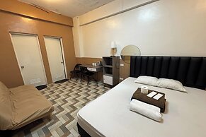 Franca Arcade near Quezon City Circle