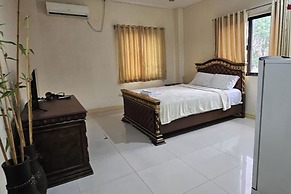 Garden Suite Hotel