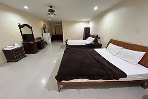 Garden Suite Hotel