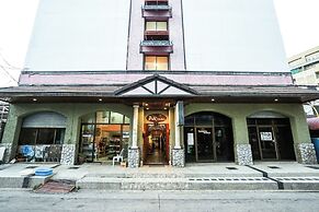 Pjr Chateau