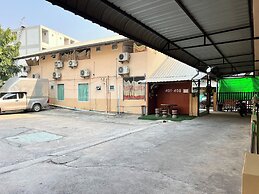 Jamjuree Place