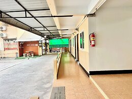 Jamjuree Place