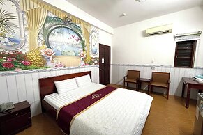 Hung Anh Hotel