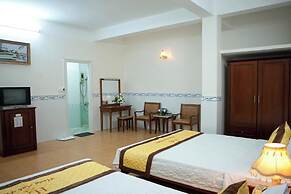 Hung Anh Hotel