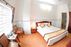 Hung Anh Hotel