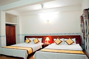 Hung Anh Hotel