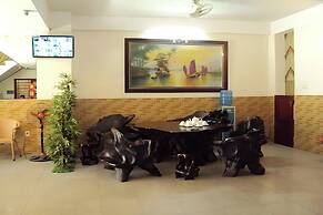Hung Anh Hotel