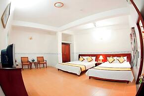 Hung Anh Hotel