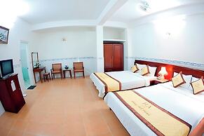 Hung Anh Hotel