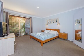 Blue Horizon Retreat