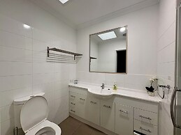 Blue Horizon Retreat