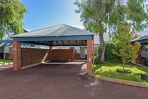 Blue Horizon Retreat