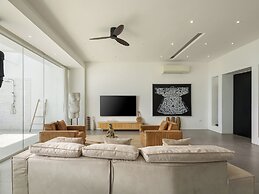 The Blossom Villa by Elite Havens