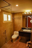 Lodges By Baron Hunza Attabad Lake